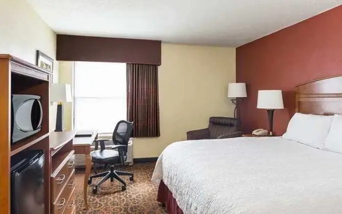 Hampton Inn Minneapolis/Burnsville - Genel