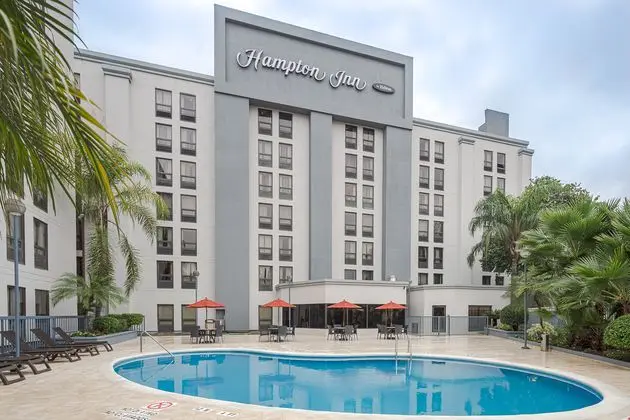 Hampton Inn Monterrey Galerias Obispado - Havuz