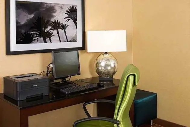 Hampton Inn Naples-Central