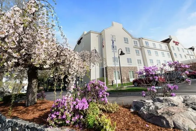 Hampton Inn Nashua - Dış Mekan