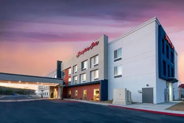 Hampton Inn Needles, Ca - Öne Çıkan Resim