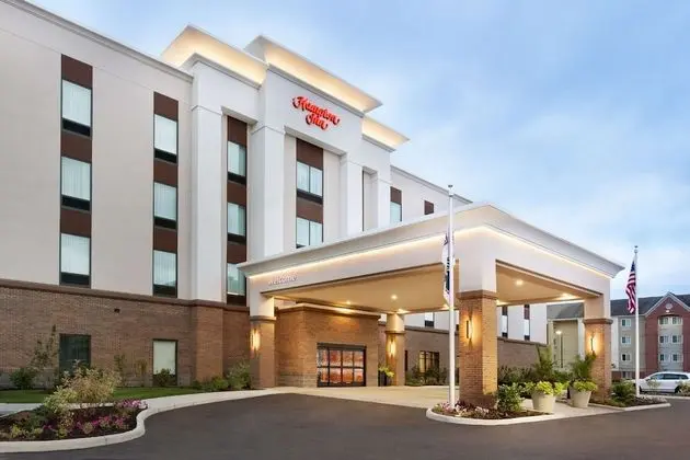 Hampton Inn North Olmsted Cleveland Airport - Dış Mekan