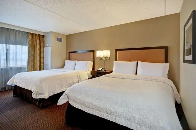Hampton Inn NY-JFK - Oda