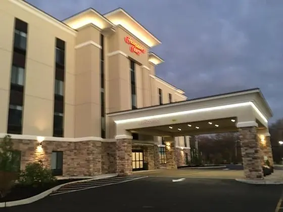 Hampton Inn Old Bridge