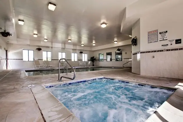Hampton Inn Ottawa (Starved Rock Area) - Havuz