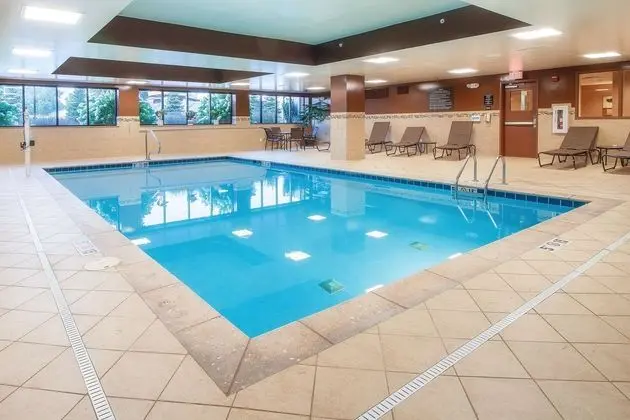 Hampton Inn Oxford/Miami University Area, OH - Havuz