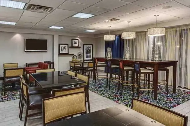 Hampton Inn Panama City-Panama City Mall - Genel