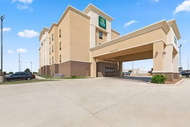 Hampton Inn Pearsall - Dış Mekan