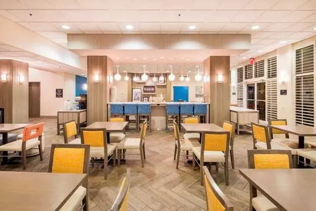 Hampton Inn Pensacola Beach - Genel