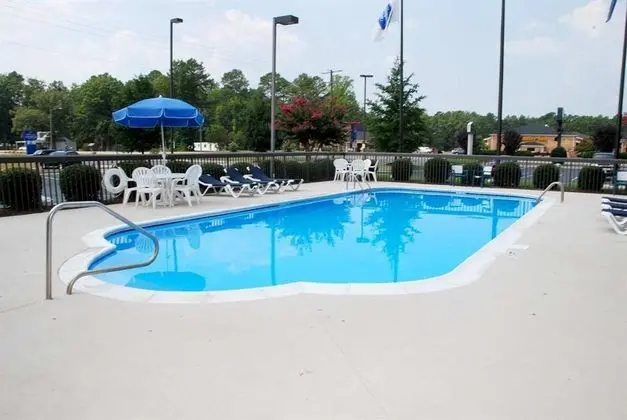 Hampton Inn Petersburg-Ft. Lee