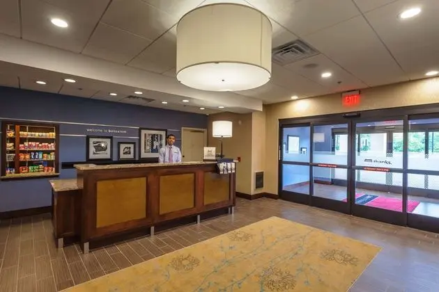 Hampton Inn Philadelphia-Northeast Bensalem - Lobi