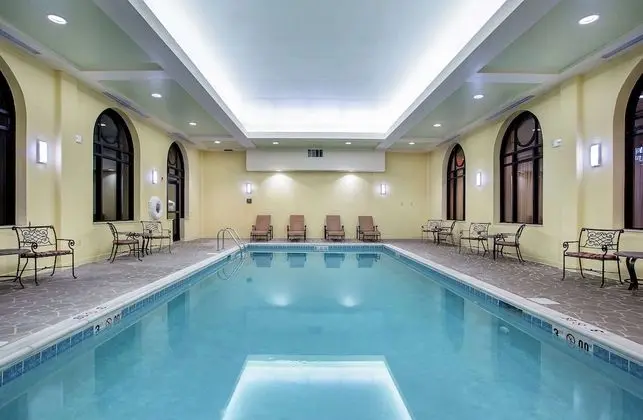 Hampton Inn Pikeville - Havuz