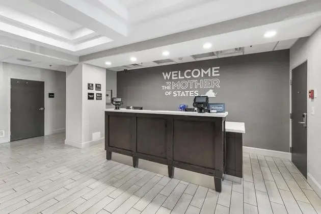 Hampton Inn Salem/Roanoke Area, VA - Lobi