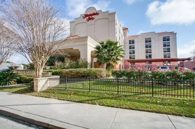 Hampton Inn San Antonio-Downtown (River Walk)