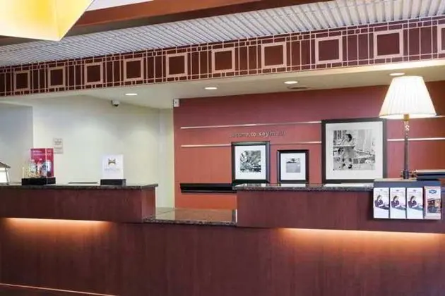 Hampton Inn Seymour - Genel