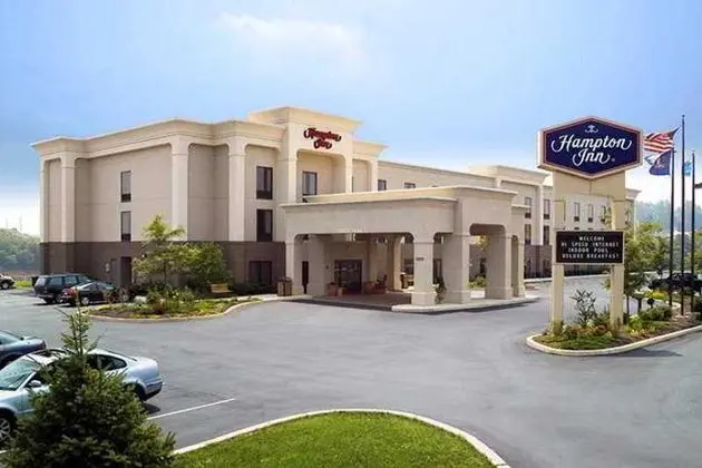 Hampton Inn Shrewsbury - 1