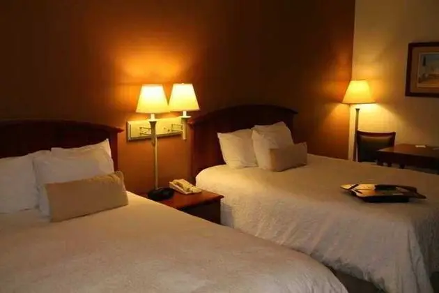 Hampton Inn Southport - Oda