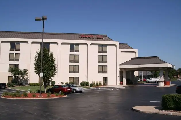 Hampton Inn St. Louis/St. Charles - Dış Mekan