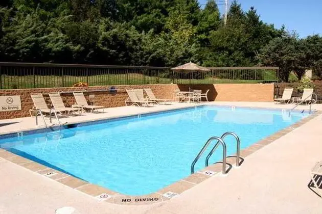 Hampton Inn State College 