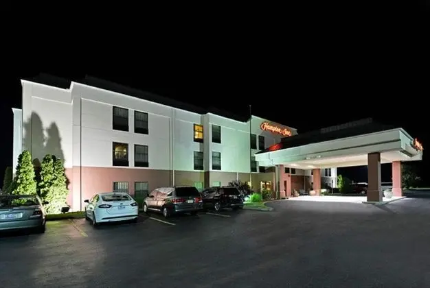 Hampton Inn Sturgis-Lagrange Area - Dış Mekan