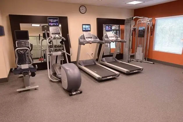 Hampton Inn and Suites Albany - Fitness