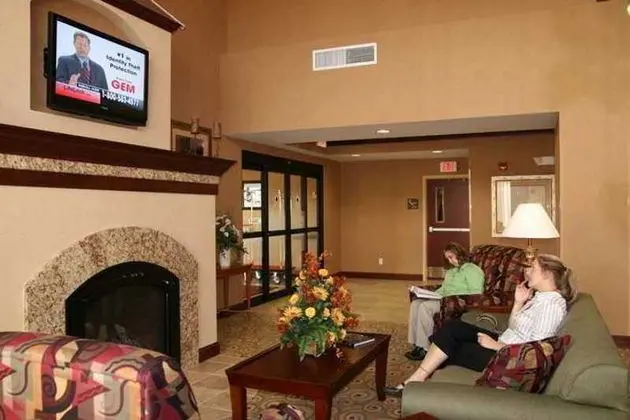 Hampton Inn and Suites Alexandria, MN