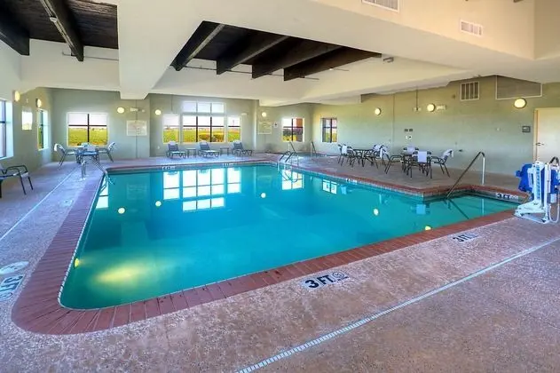 Hampton Inn & Suites Altus - Havuz