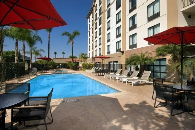 Hampton Inn & Suites Anaheim Garden Grove - Havuz