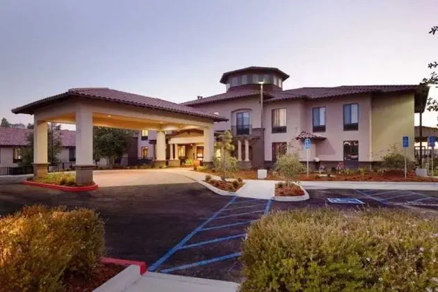 Hampton Inn & Suites Arroyo Grande Pismo Beach