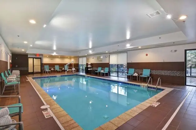 Hampton Inn & Suites Ashland, OH - Havuz