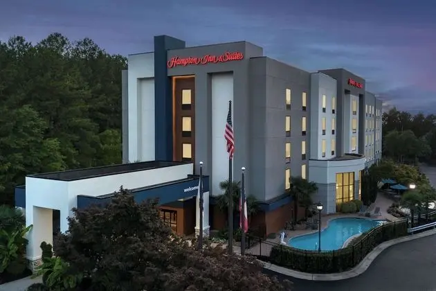 Hampton Inn & Suites ATL-Six Flags - Dış Mekan