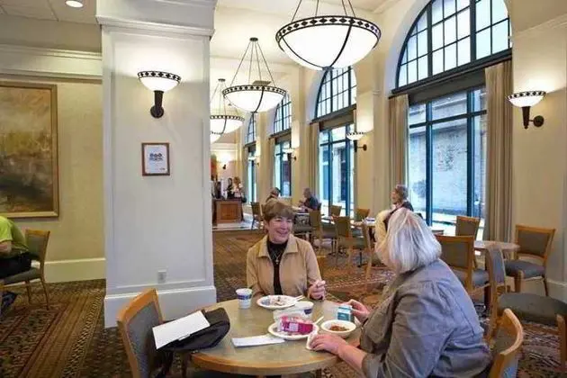 Hampton Inn & Suites Atlanta-Downtown