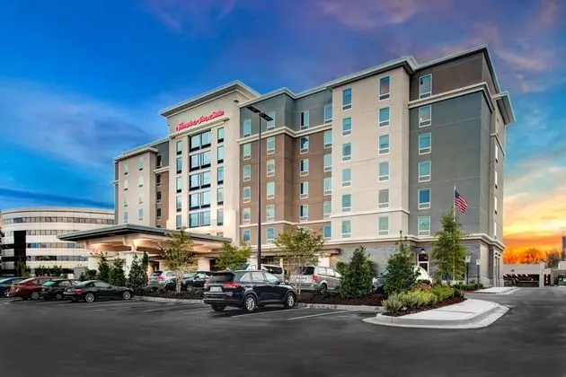 Hampton Inn and Suites Atlanta Perimeter Sterling - Dış Mekan