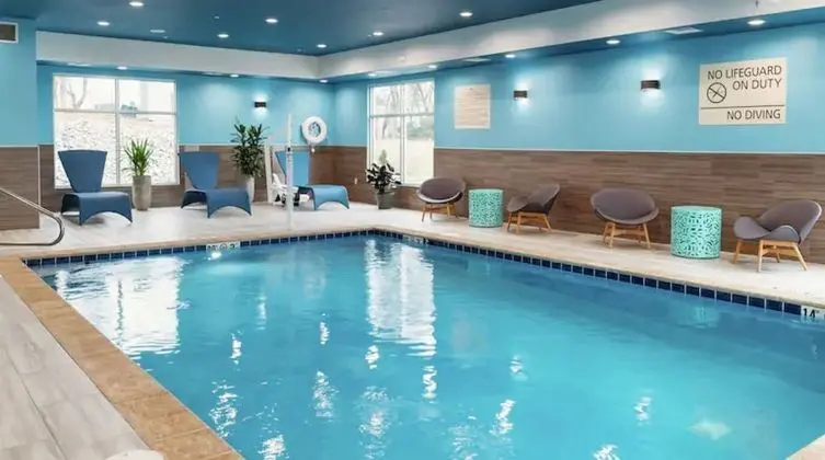 Hampton Inn & Suites Aurora South Denver - Havuz