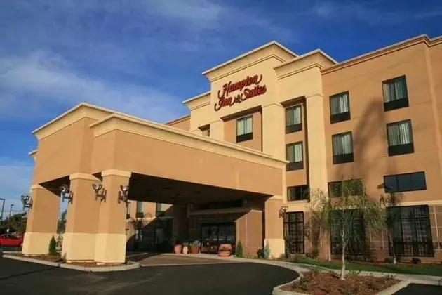 Hampton Inn & Suites Bakersfield - Hwy 58