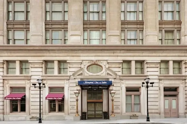 Hampton Inn & Suites Baltimore Inner Harbor - Dış Mekan