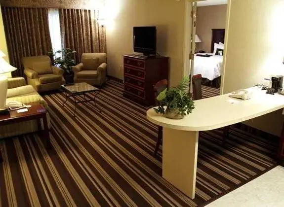 Hampton Inn & Suites at Beale Street
