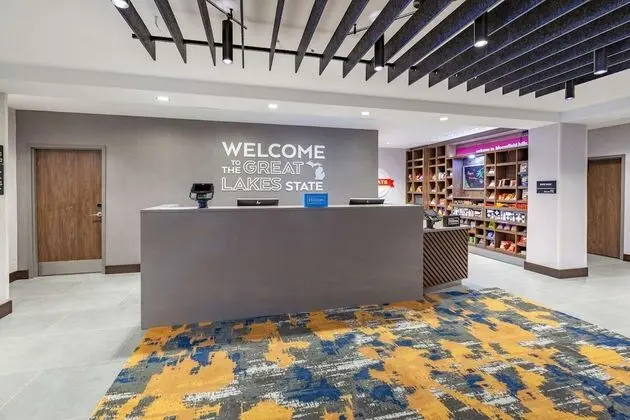 Hampton Inn & Suites Bloomfield Hills Detroit - Yerinde Yemek
