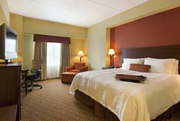 Hampton Inn & Suites Boise Downtown