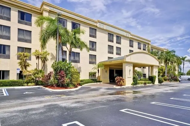 Hampton Inn & Suites Boynton Beach - Dış Mekan