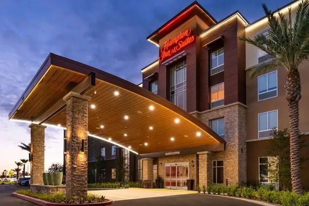 Hampton Inn & Suites Buena Park - Dış Mekan