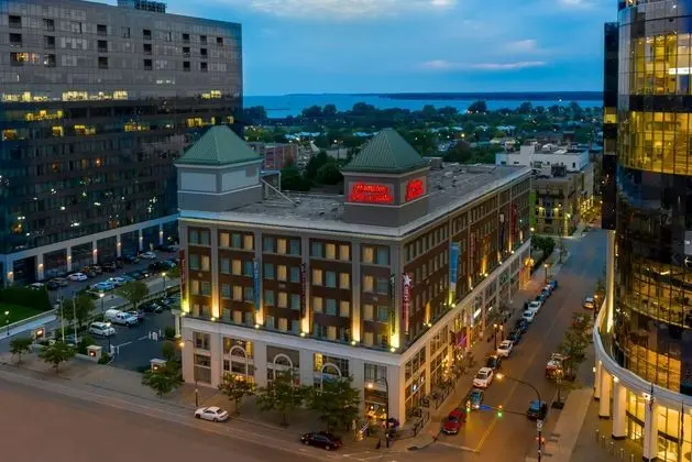 Hampton Inn & Suites Buffalo Downtown - Öne Çıkan Resim
