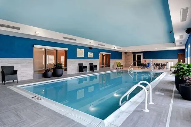 Hampton Inn & Suites Canal Winchester Columbus - Havuz