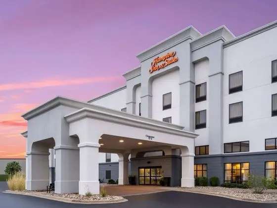Hampton Inn & Suites Cedar Rapids North - Dış Mekan