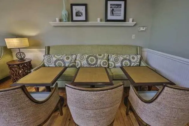 Hampton Inn & Suites Charleston - Genel