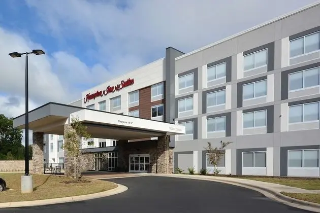Hampton Inn & Suites Charlotte Northlake