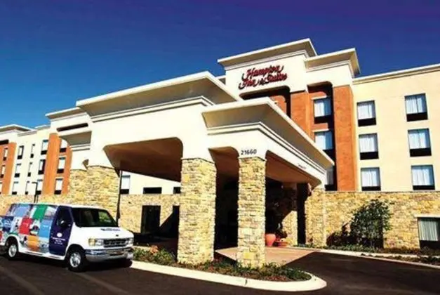 Hampton Inn & Suites Chicago Deer Park