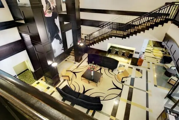 Hampton Inn & Suites Chicago-Downtown
