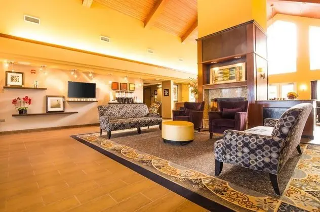 Hampton Inn & Suites Chicago/ Hoffman Estates