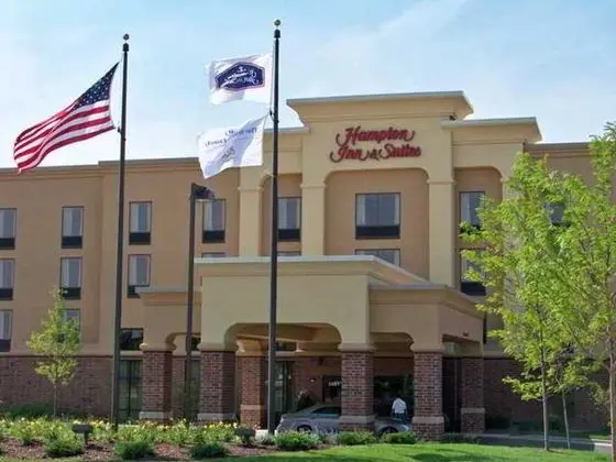 Hampton Inn & Suites Chicago Libertyville